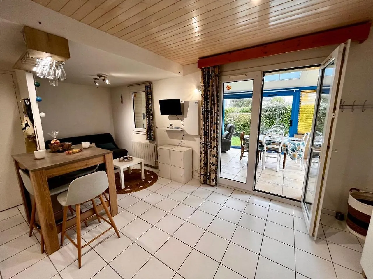 Keraven, Charmante Maisonnette, Piscine Commune 1-4 Personnes Moëlan-sur-Mer 0*,  法国